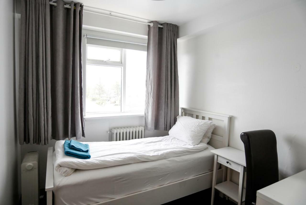 Guesthouse Summerday Reykjavík Eksteriør bilde