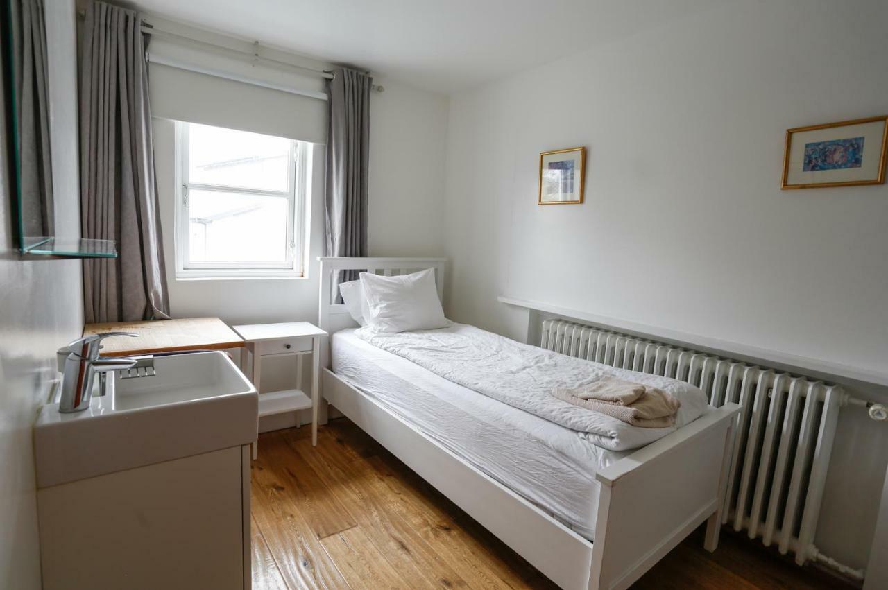 Guesthouse Summerday Reykjavík Eksteriør bilde
